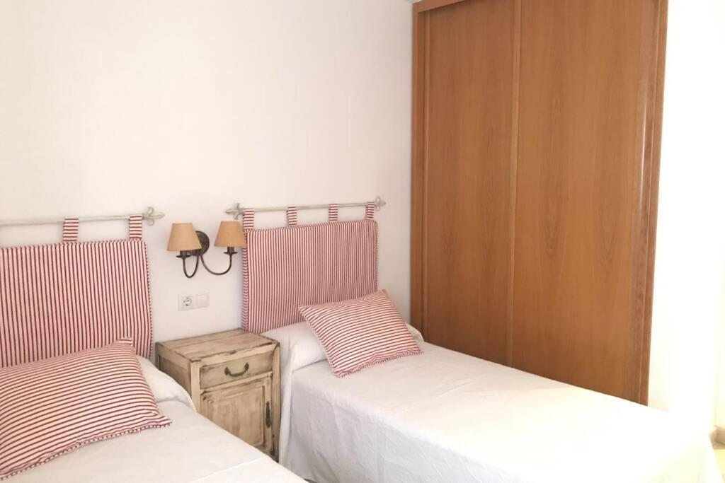 Apartamento Primera Linea De Playa Finisterre Ngoại thất bức ảnh